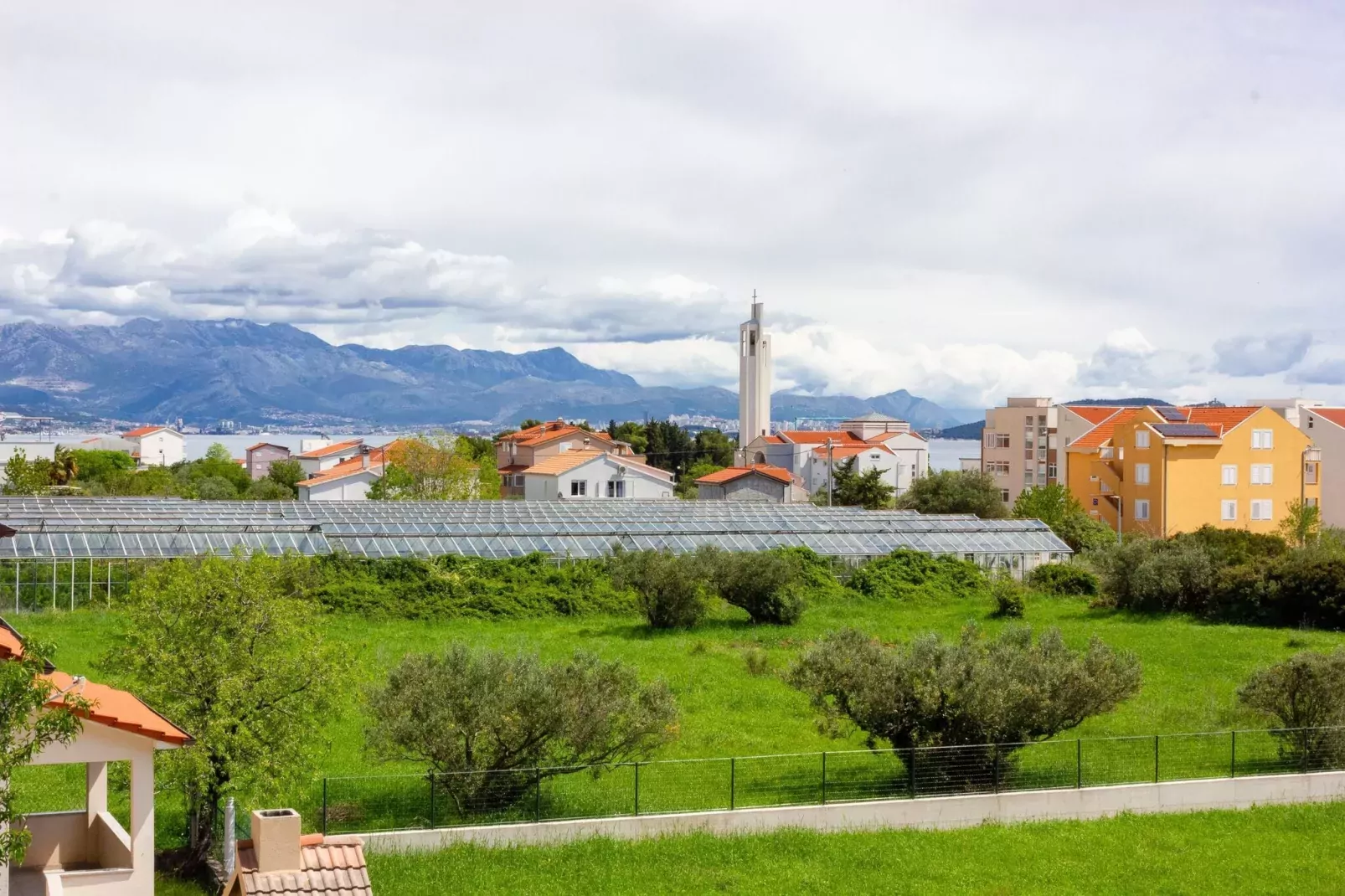 Apartment Penic 2-Areas summer 1km