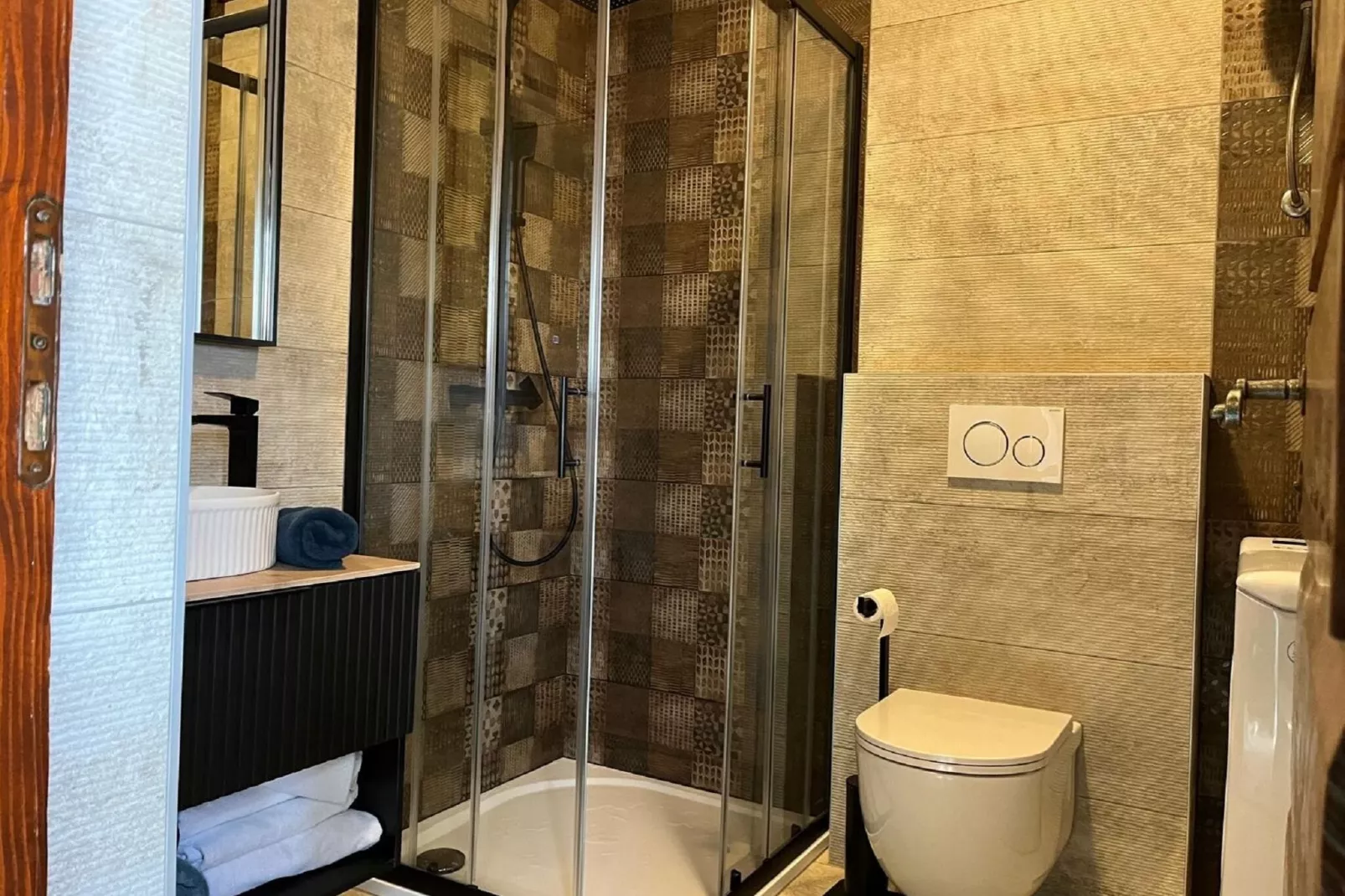 Dalmatian house Sukosan-Bathroom