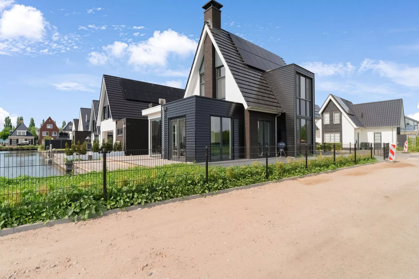 Luxe villa aan het water-Extérieur été