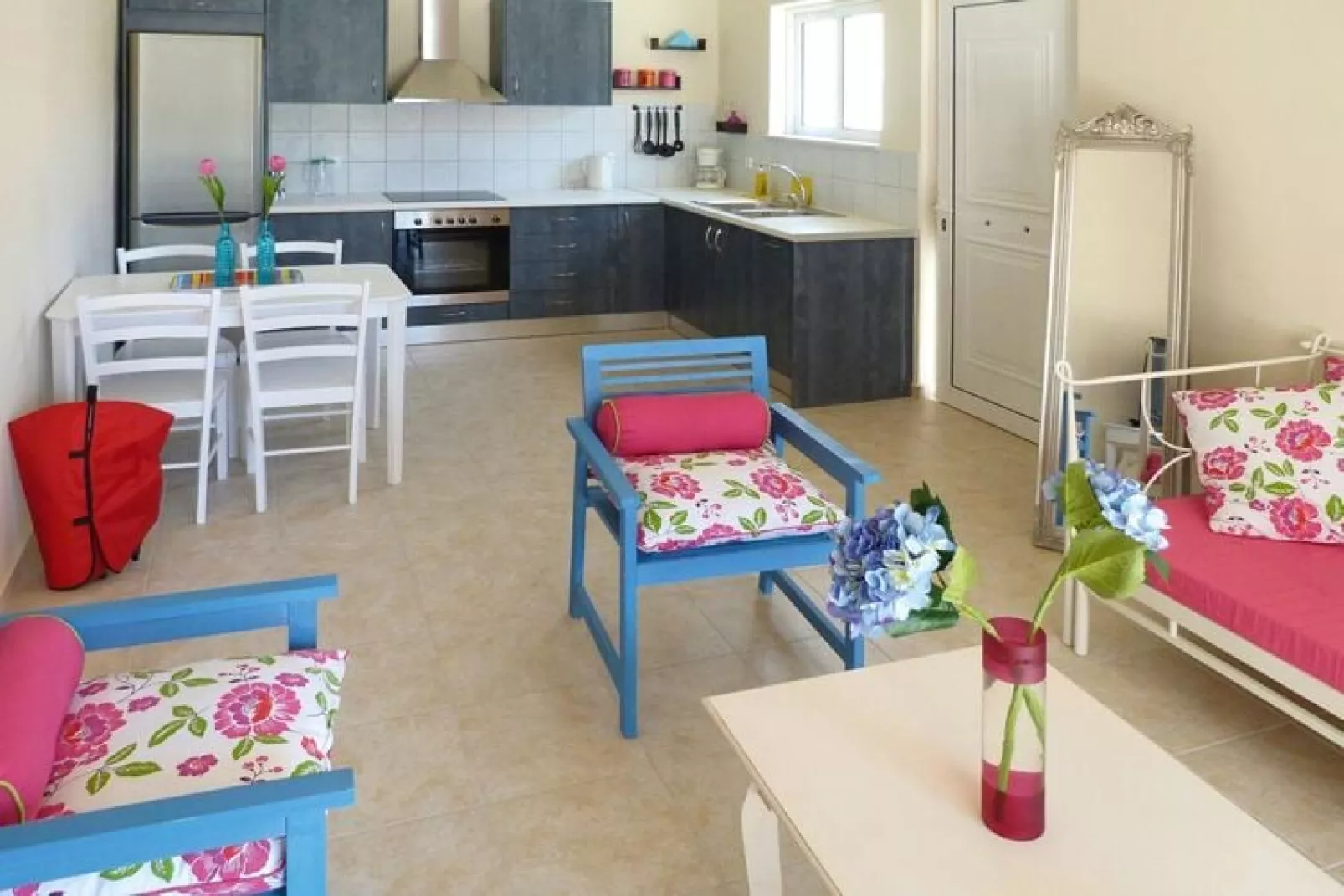 Villas Azure Beach Nopigia 3-bedroom-villa - 100 sqm with sharing pool-Wohnzimmer