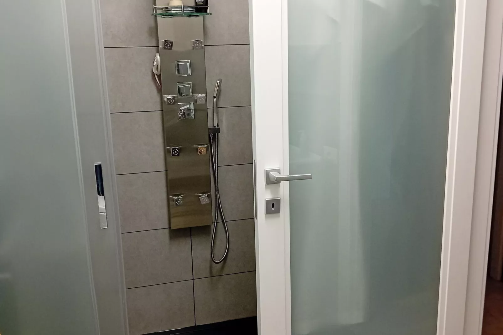 Casa Antonia-Bathroom
