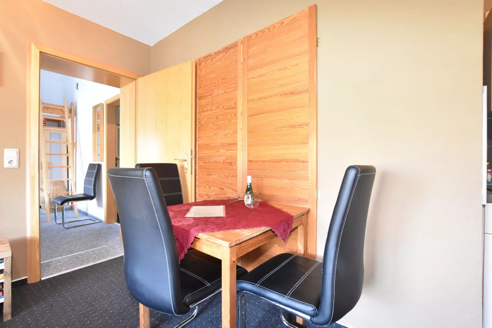 Ferienwohnung Gerda strandnah-Dining room