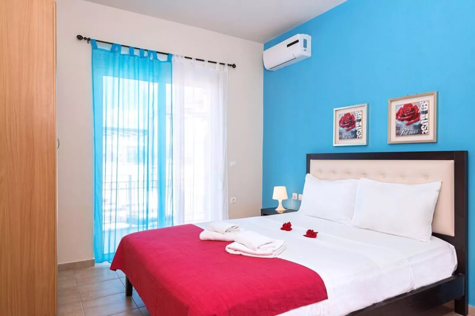 Villas Azure Beach Nopigia 3-bedroom-villa - 100 sqm with sharing pool-Schlafzimmer