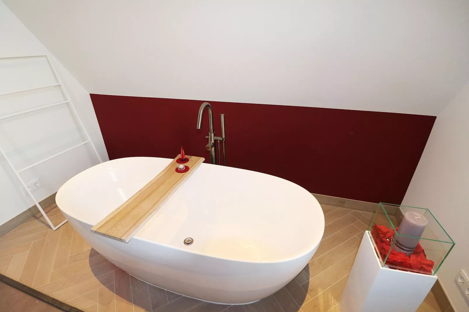 Luxe villa aan het water-Chambre