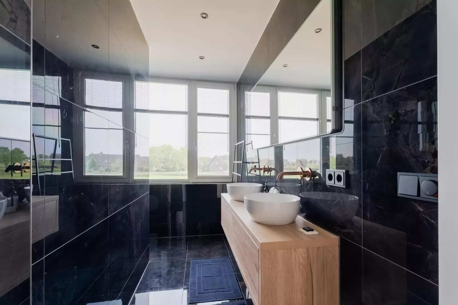 Luxe villa aan het water-Salle de bain