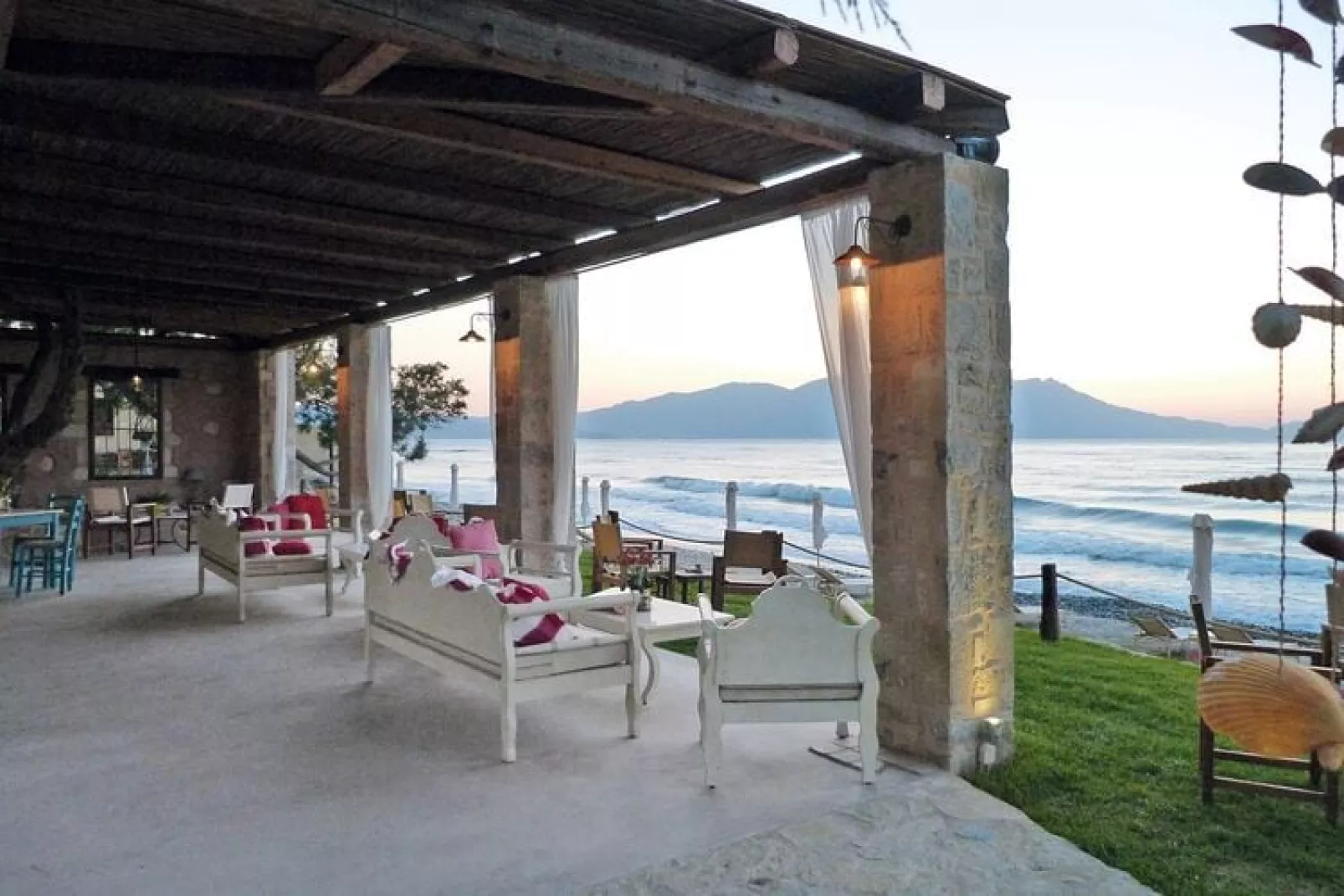 Villas Azure Beach Nopigia 3-bedroom-villa - 100 sqm with sharing pool-Außenbereich
