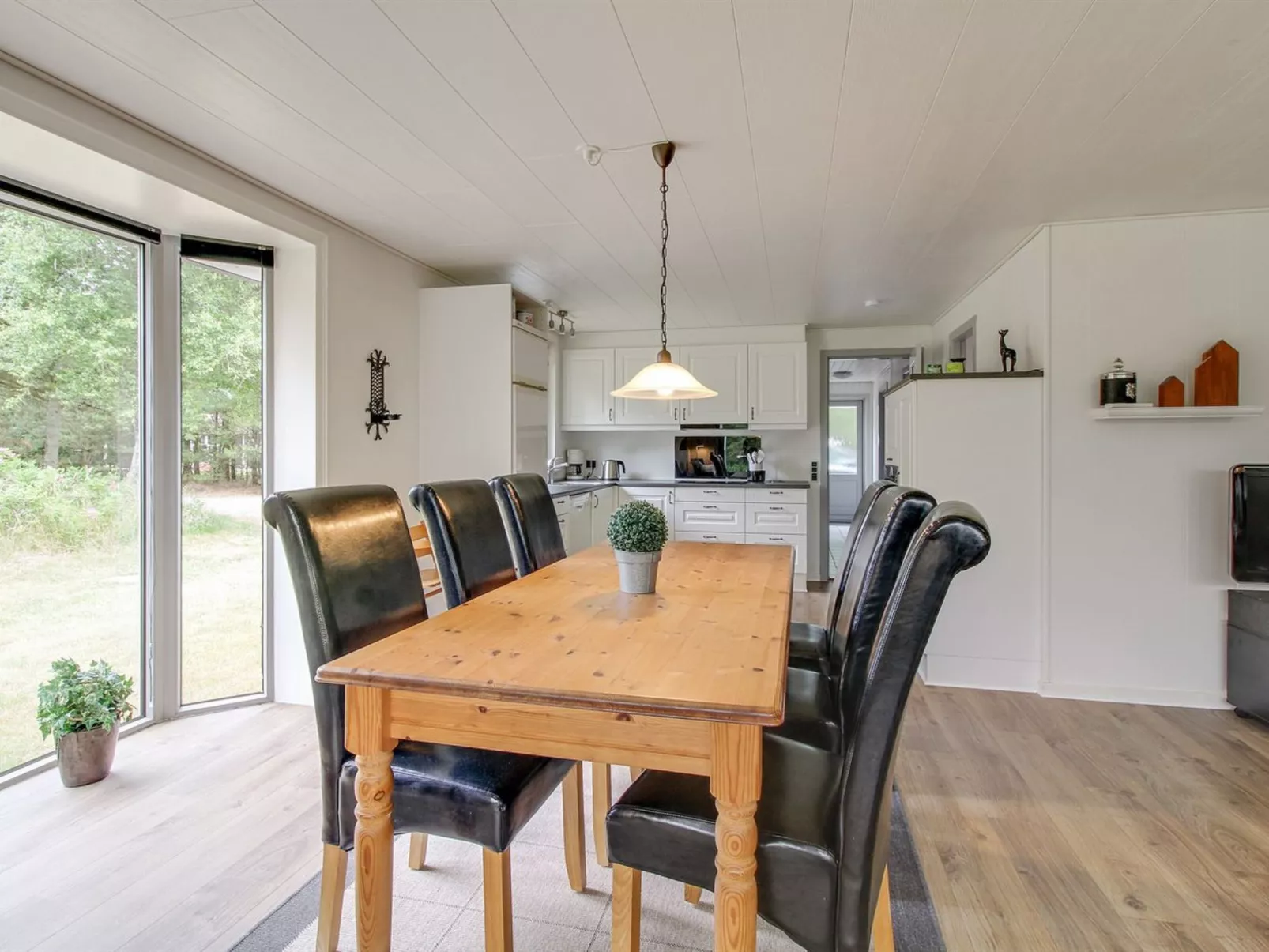 "Manko" - 1km from the sea-Inside