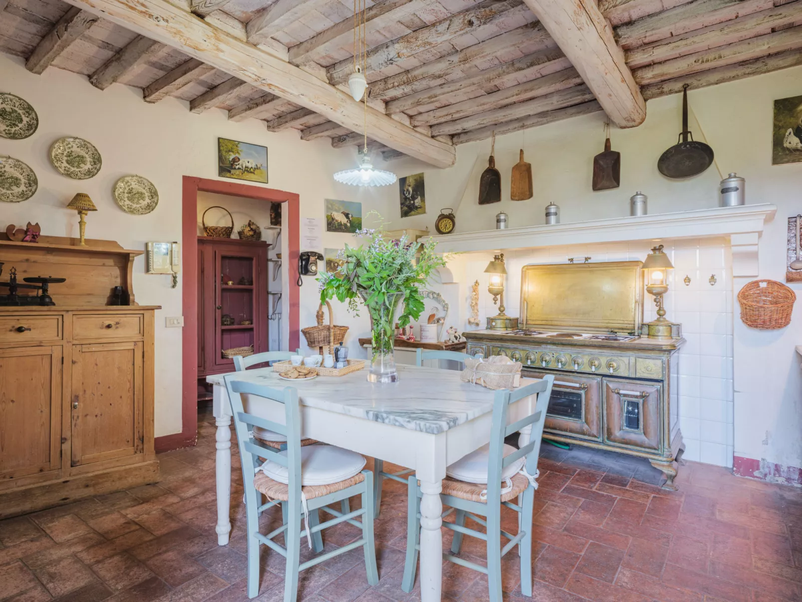 Villa Anna-Drinnen