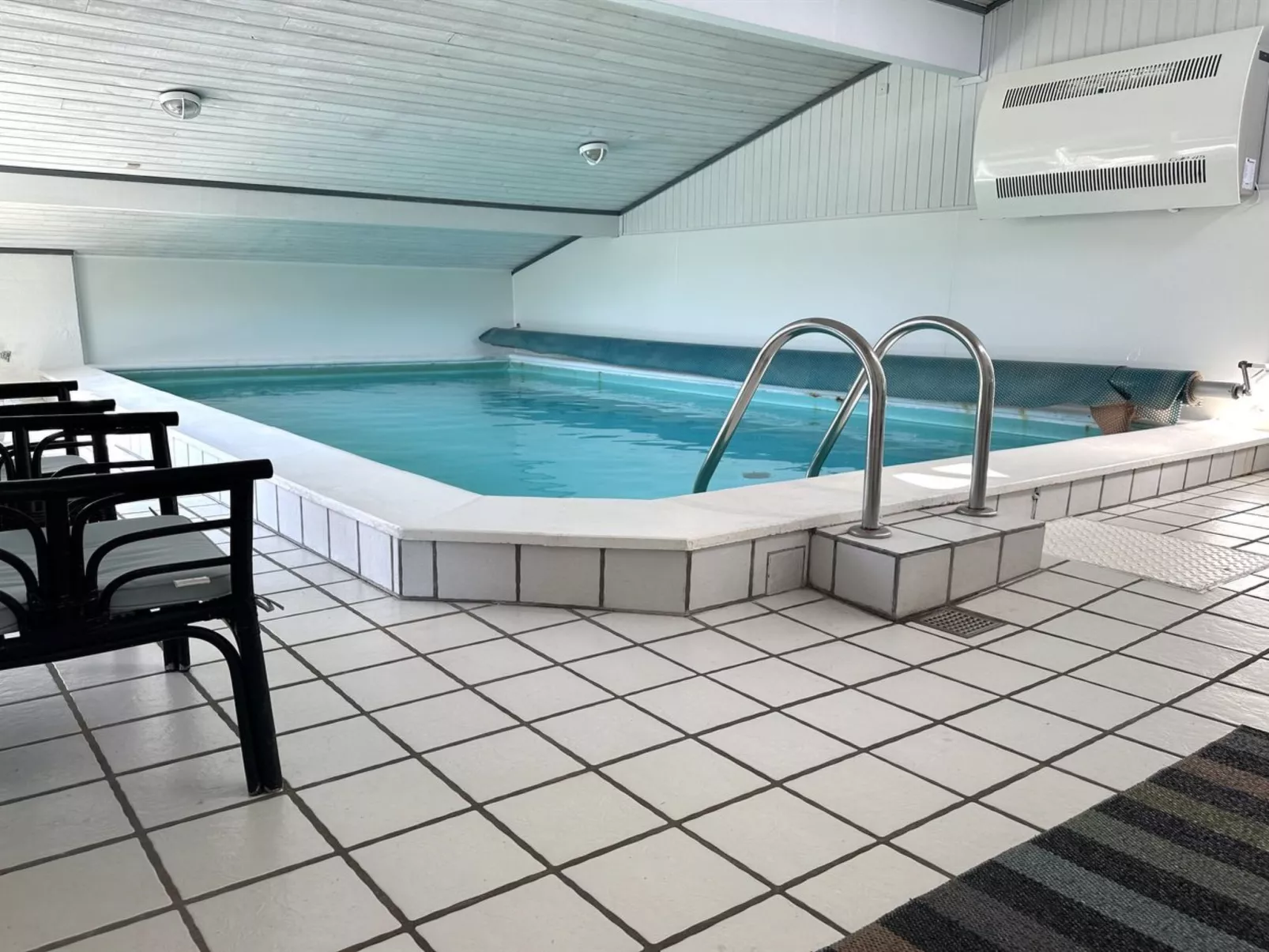 "Halwarth" - 250m from the sea-Inside