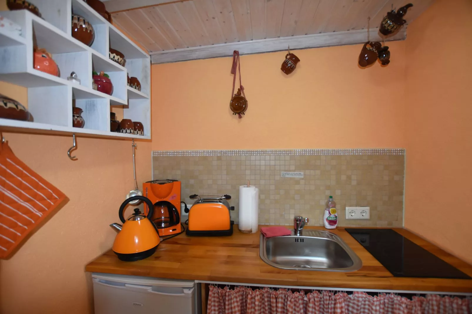 Urige Kammer/ alte Bäckerei-Kitchen
