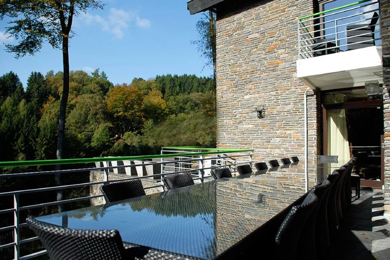 La Résidence-Terrace balcony
