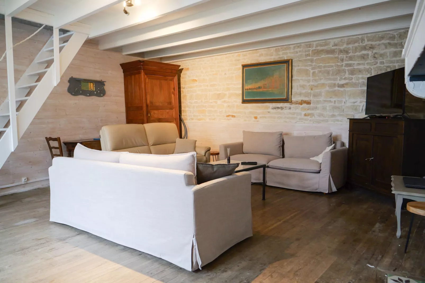 Les Ormeaux-Salon