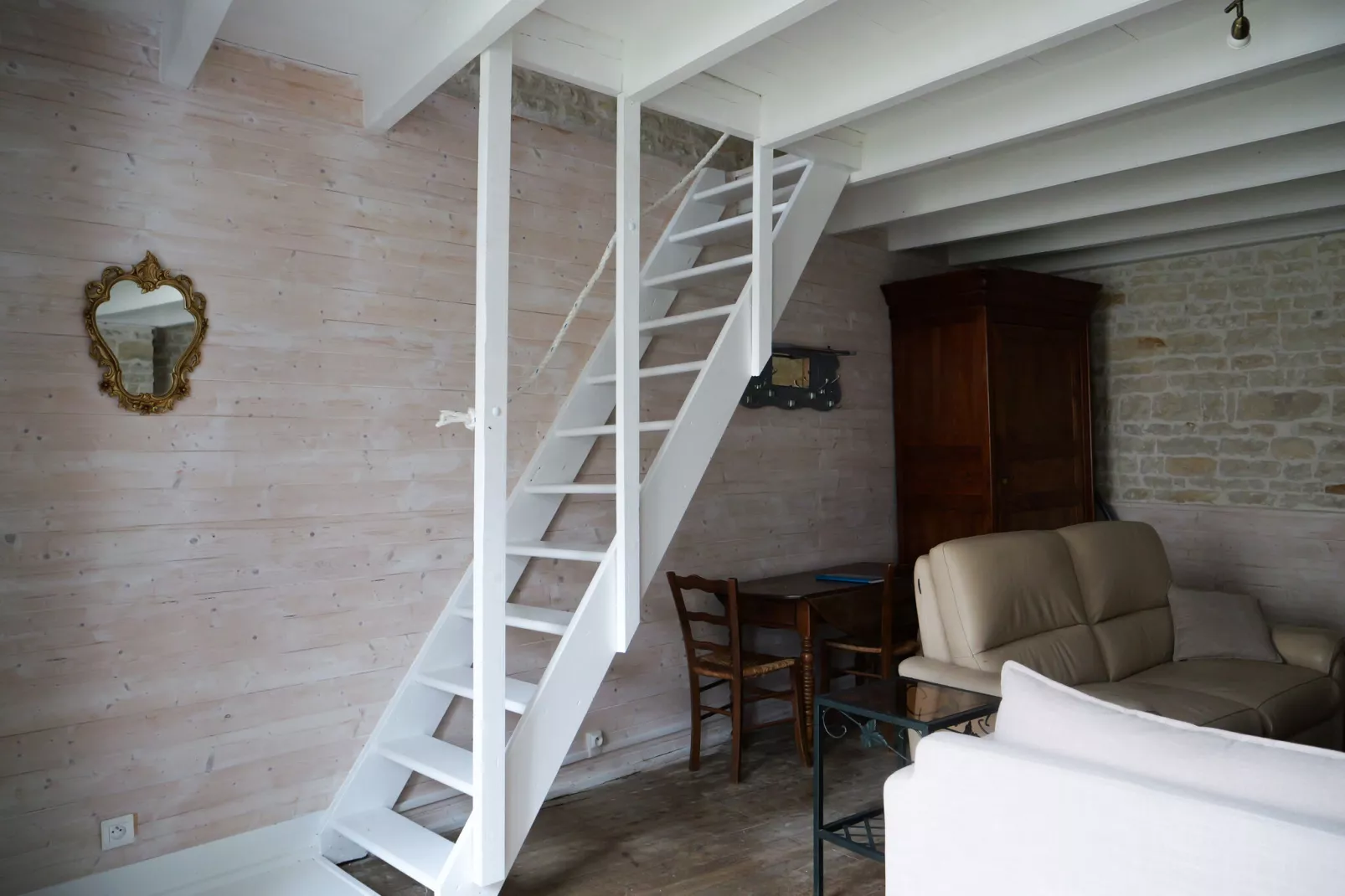 Les Ormeaux-Salon