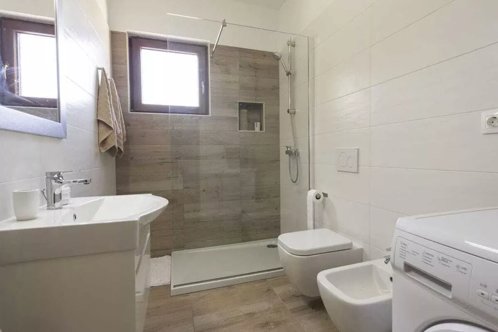 233134-Bathroom