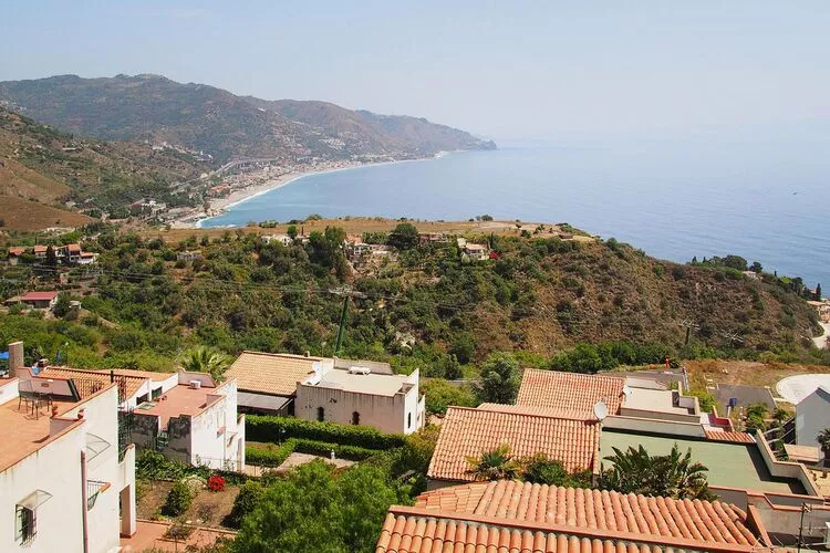 Apartments Taormina-Le Villette Aloe 4 pax-Aussicht Sommer
