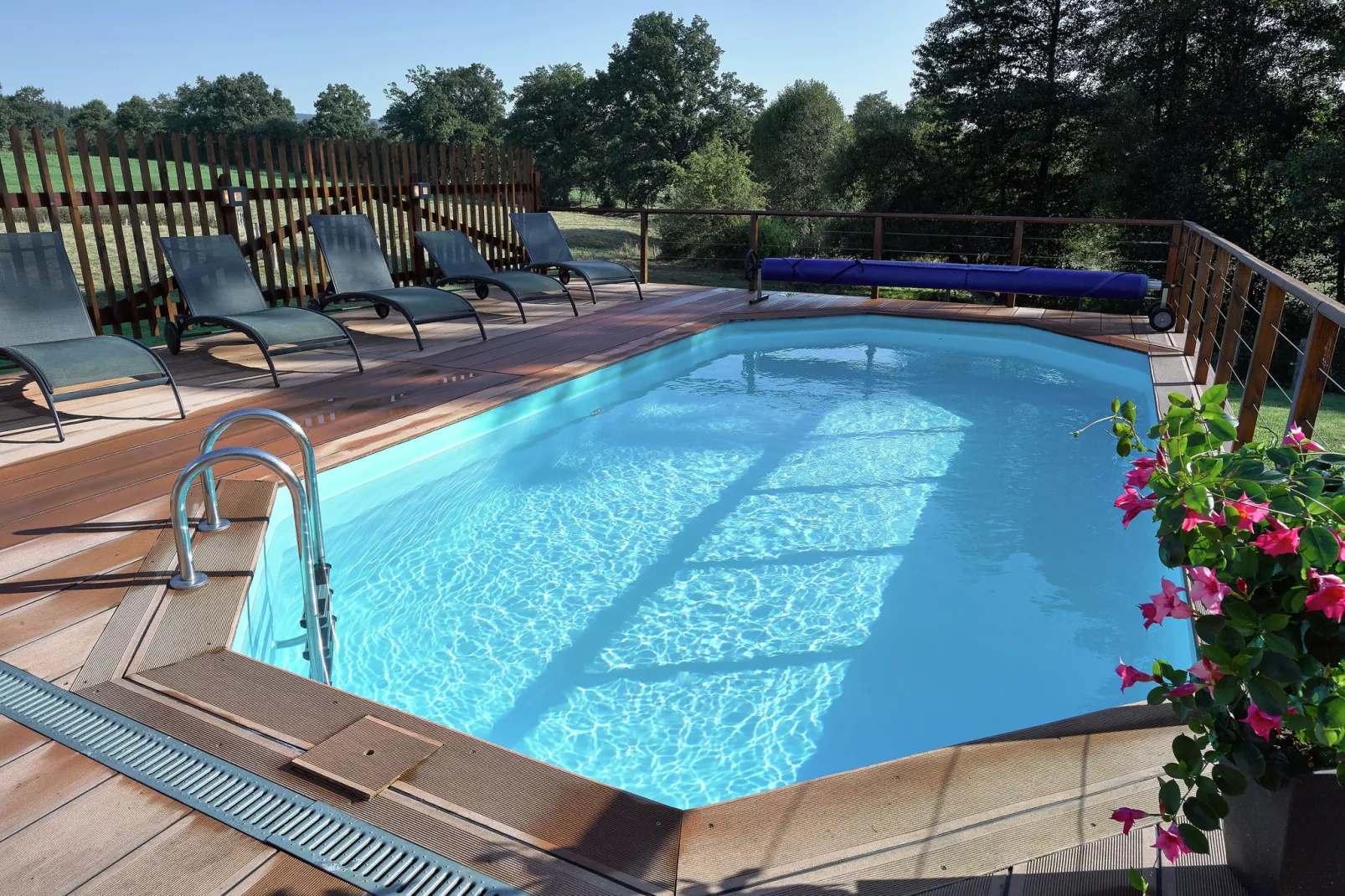 La Fraise des Bois-Piscine