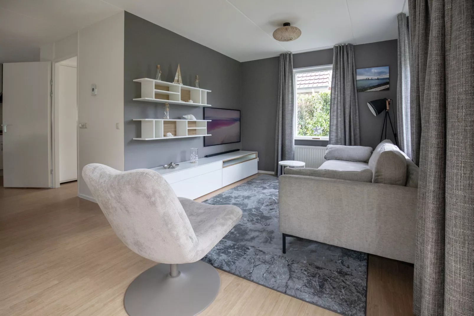 La Courege-Living room