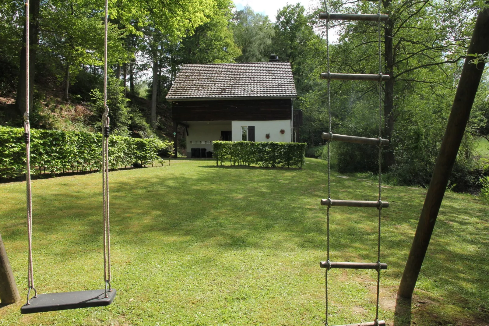 La Petite Cascade-Gärten Sommer