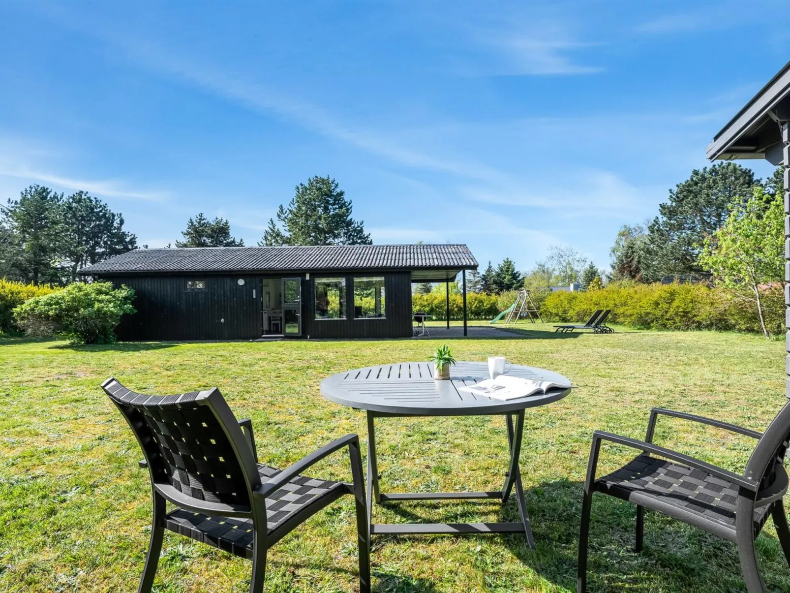 "Lars" - 250m from the sea-Outside