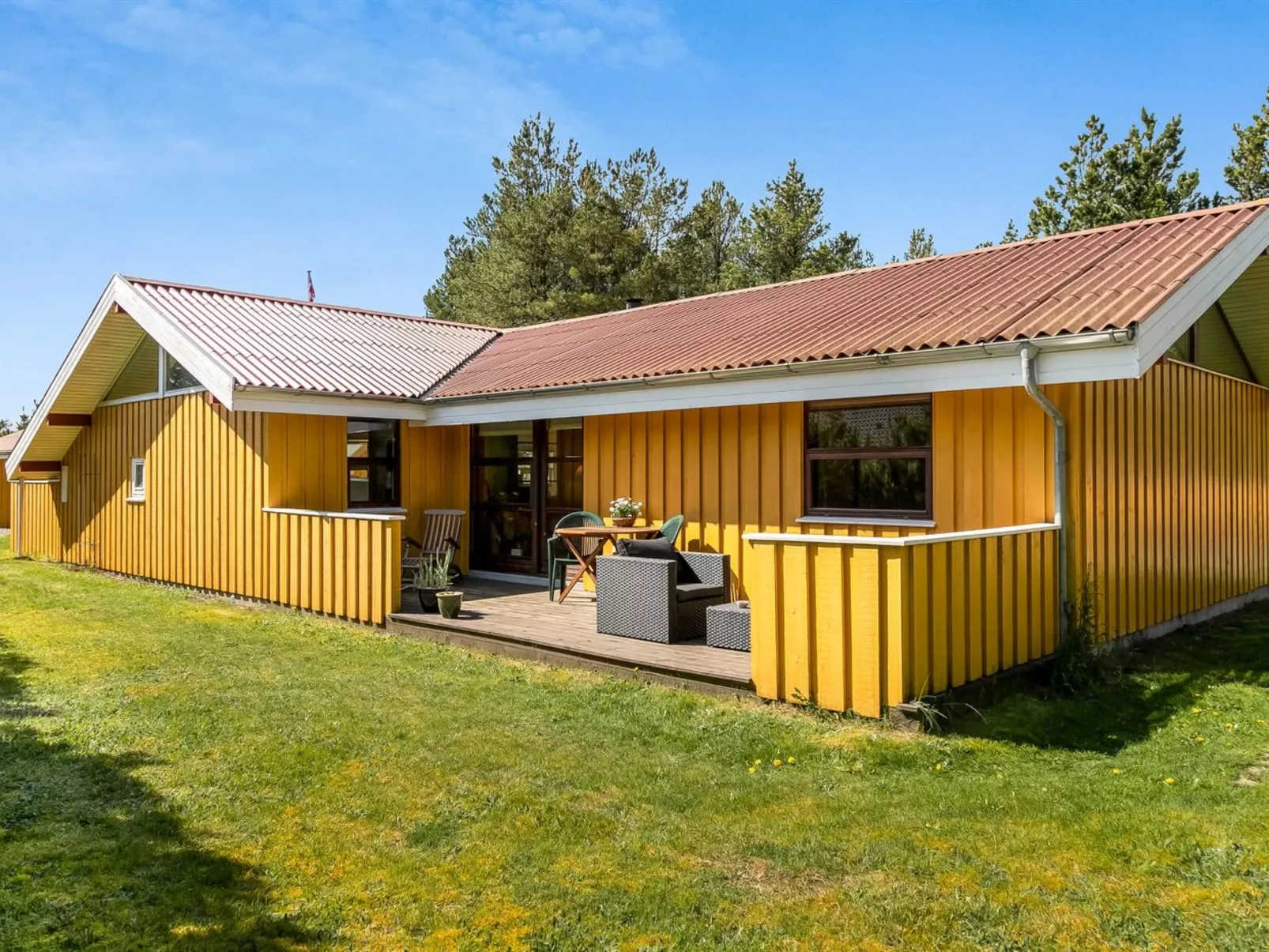 "Vetle" - 2.8km from the sea-Outside