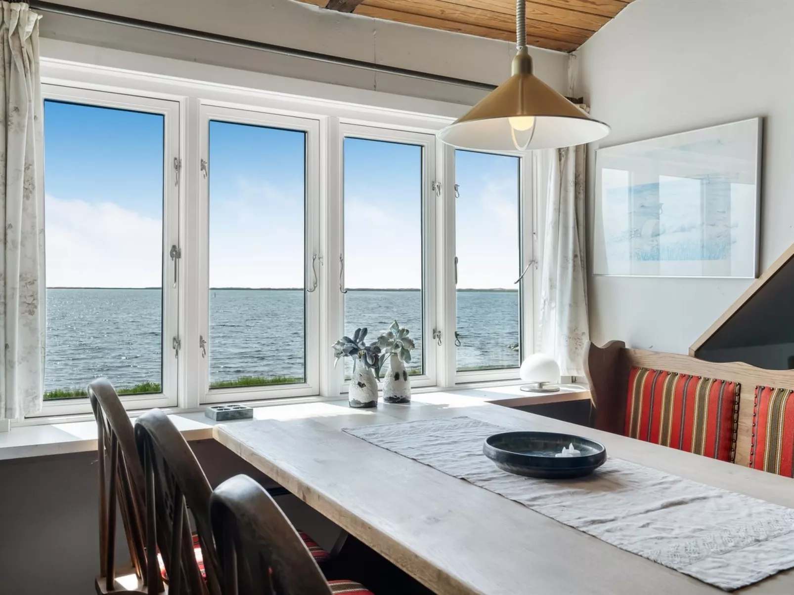"Edvardsine" - 20m to the inlet-Drinnen