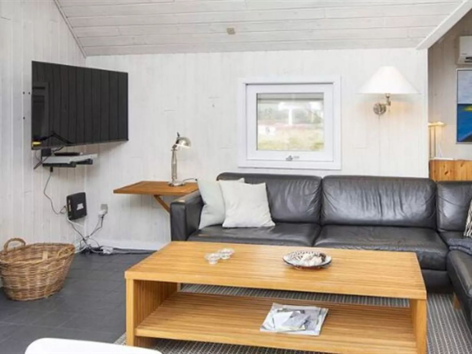 "Herma" - 1km from the sea-Inside