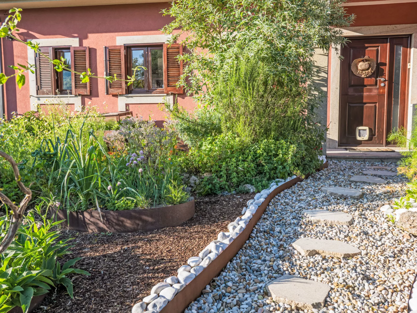 Rio Lima Retreat-Outside