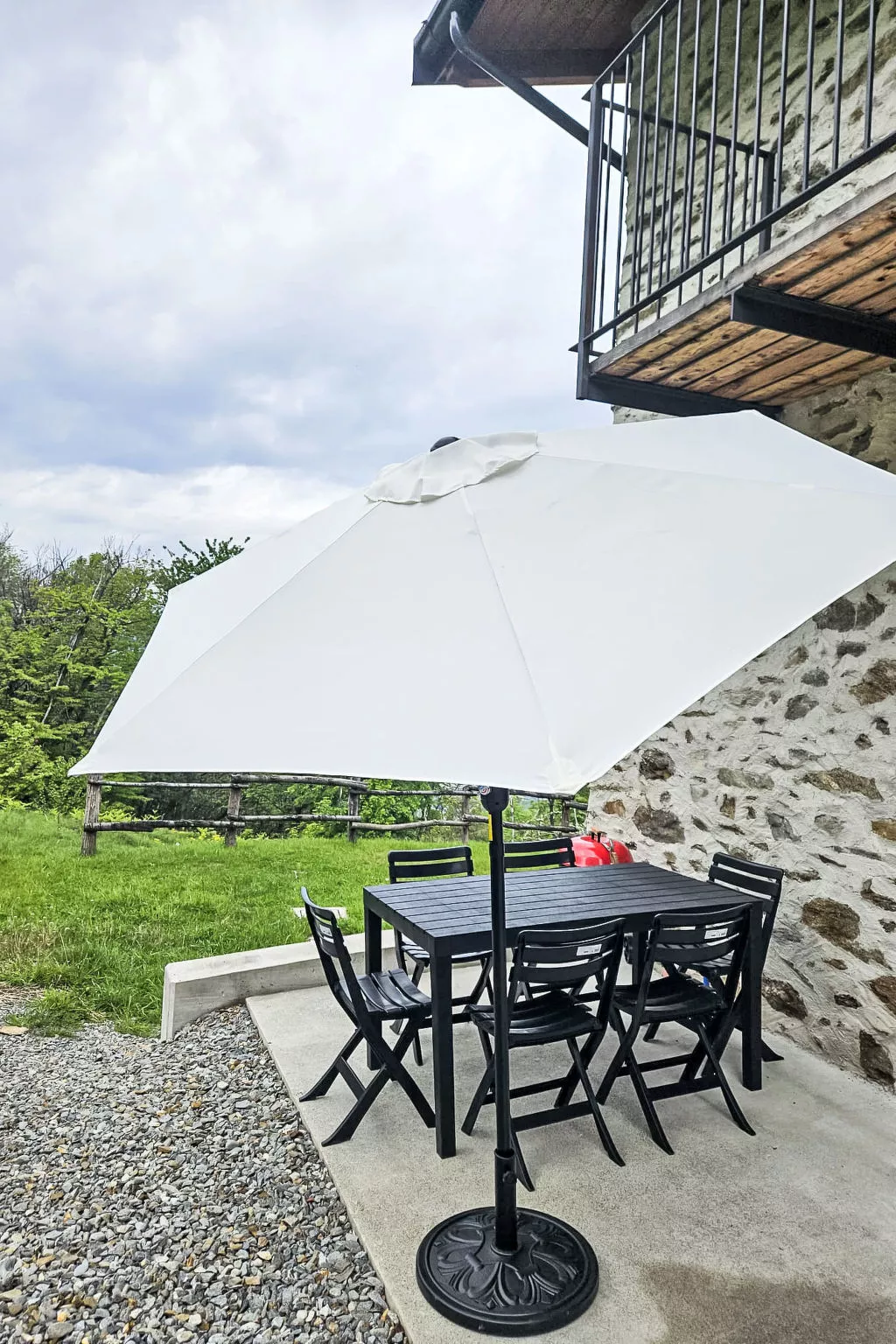 La Quiete Mountain Home-Outside