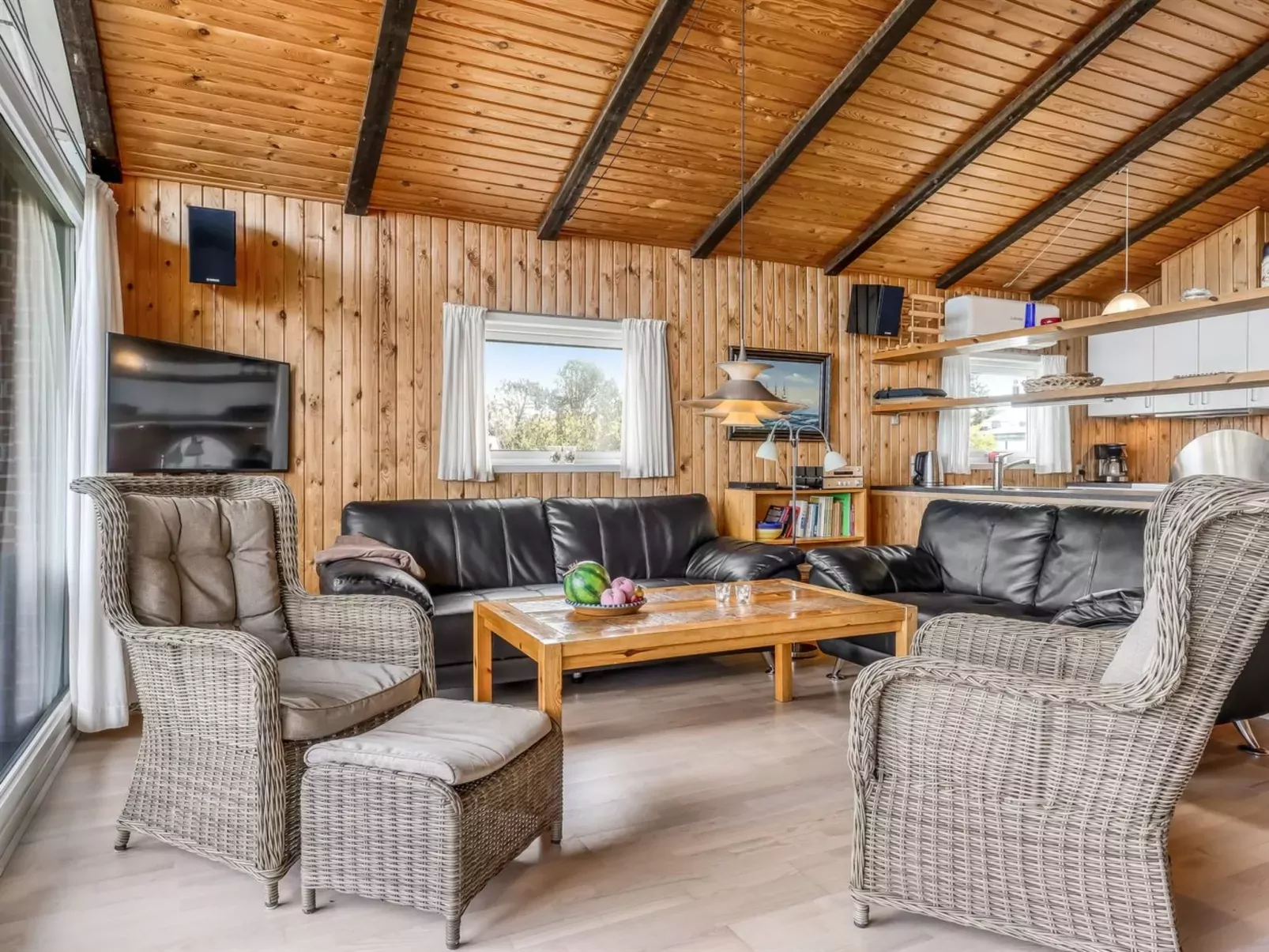 "Thrineke" - 200m from the sea-Inside