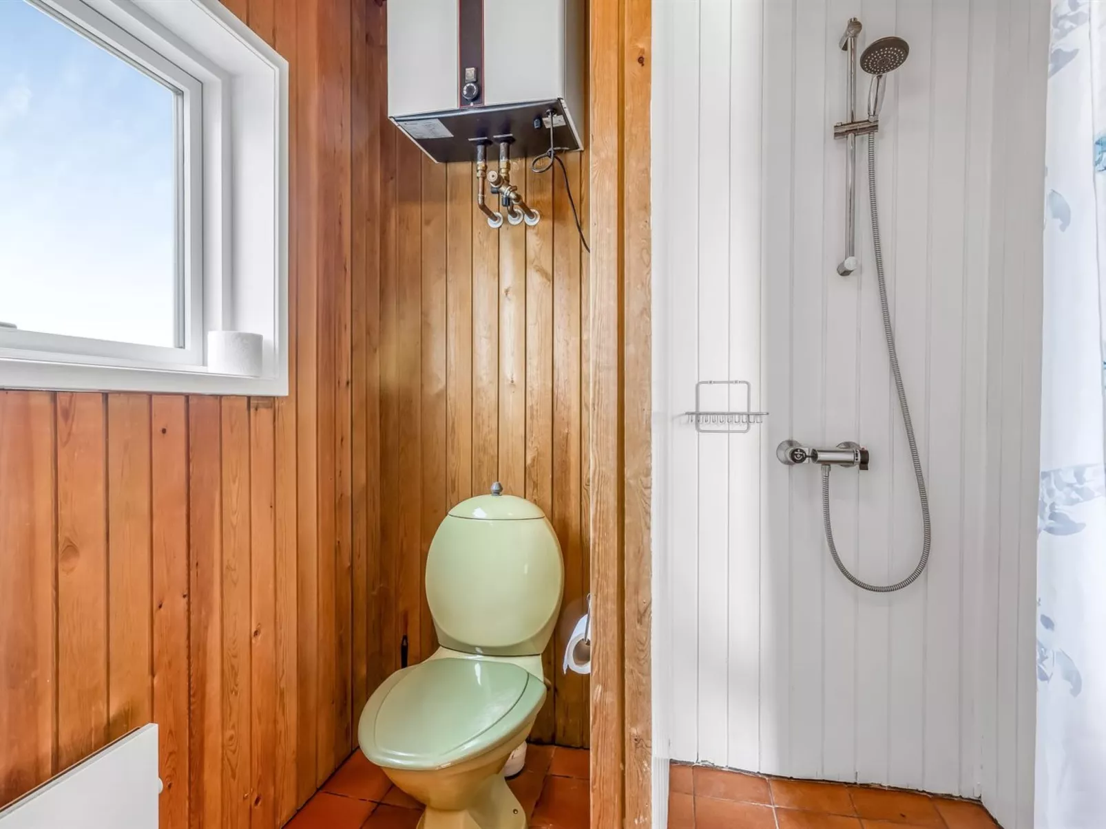 "Thrineke" - 200m from the sea-Inside
