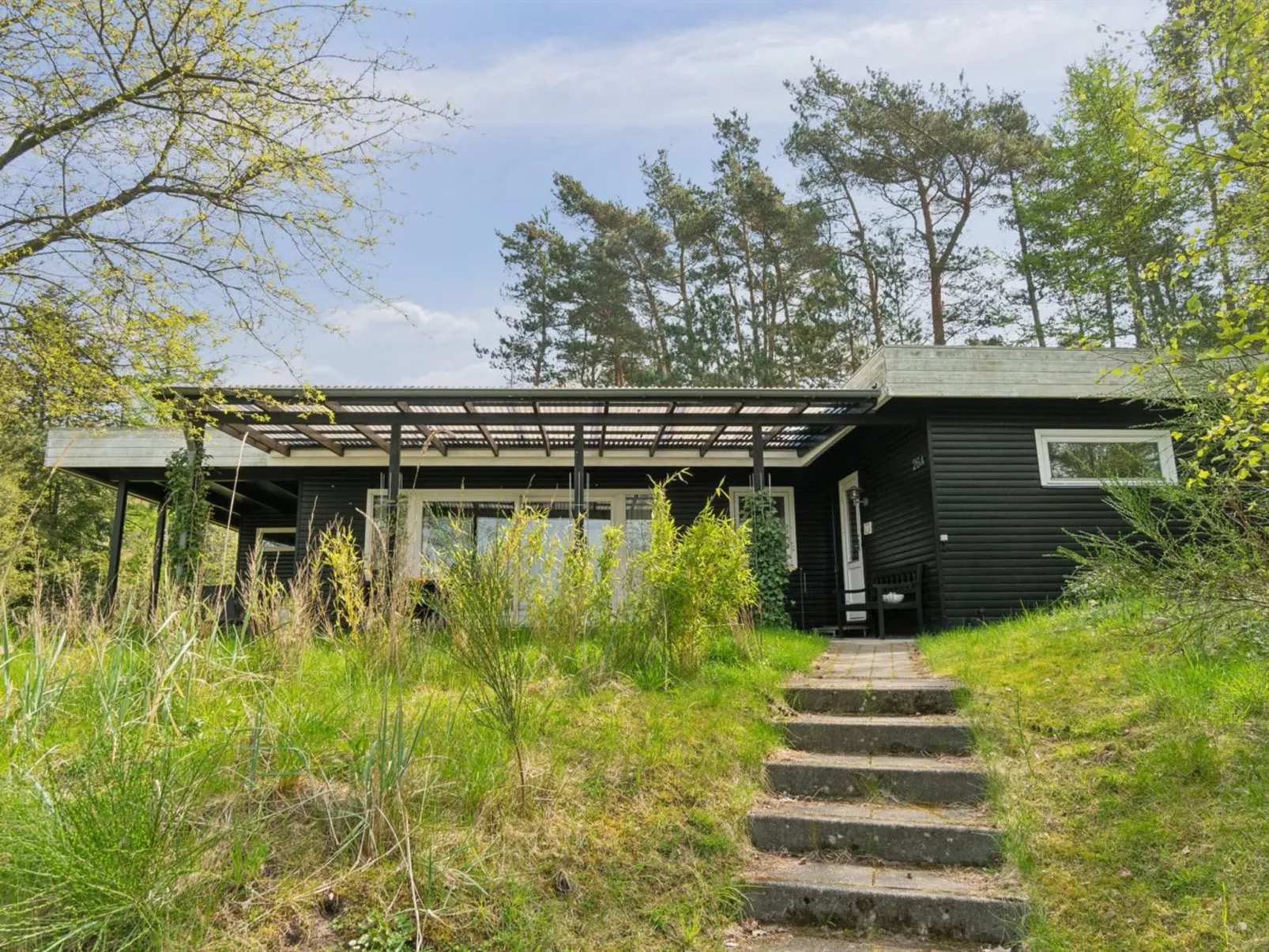 "Anthonette" - 900m from the sea-Draußen
