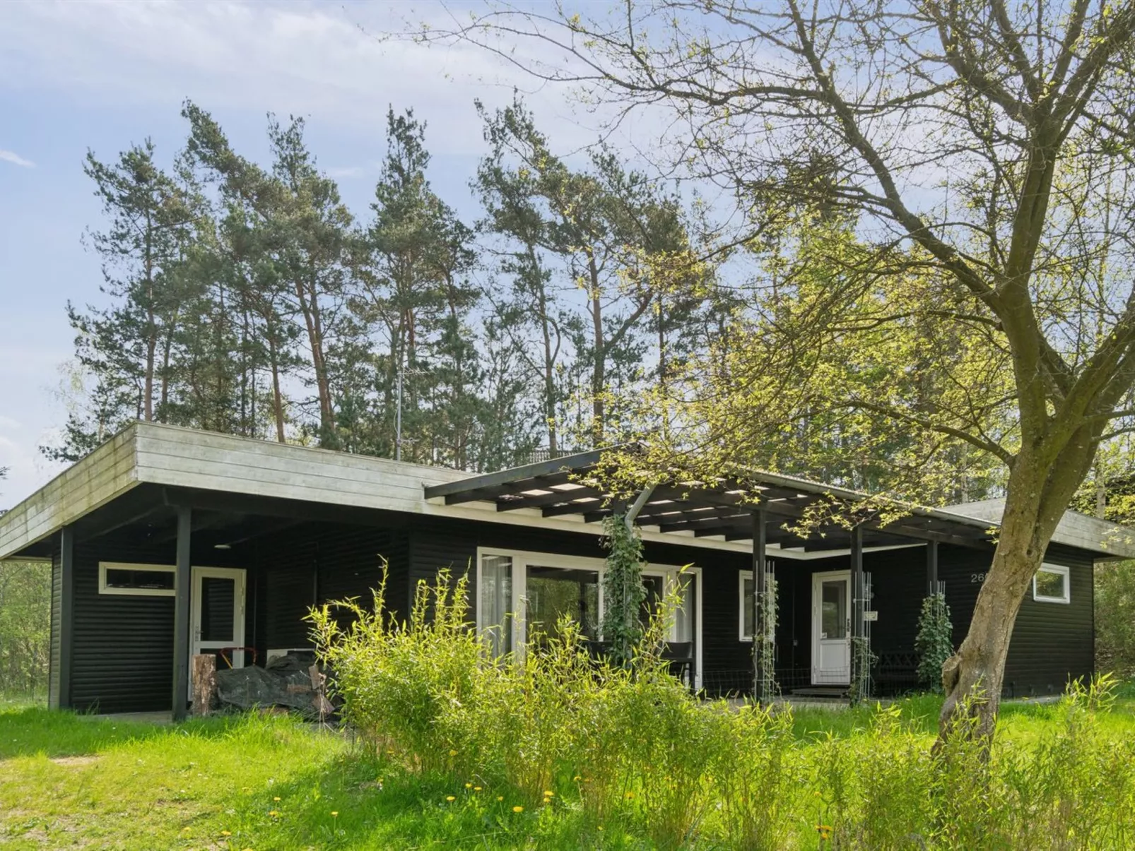 "Anthonette" - 900m from the sea-Draußen