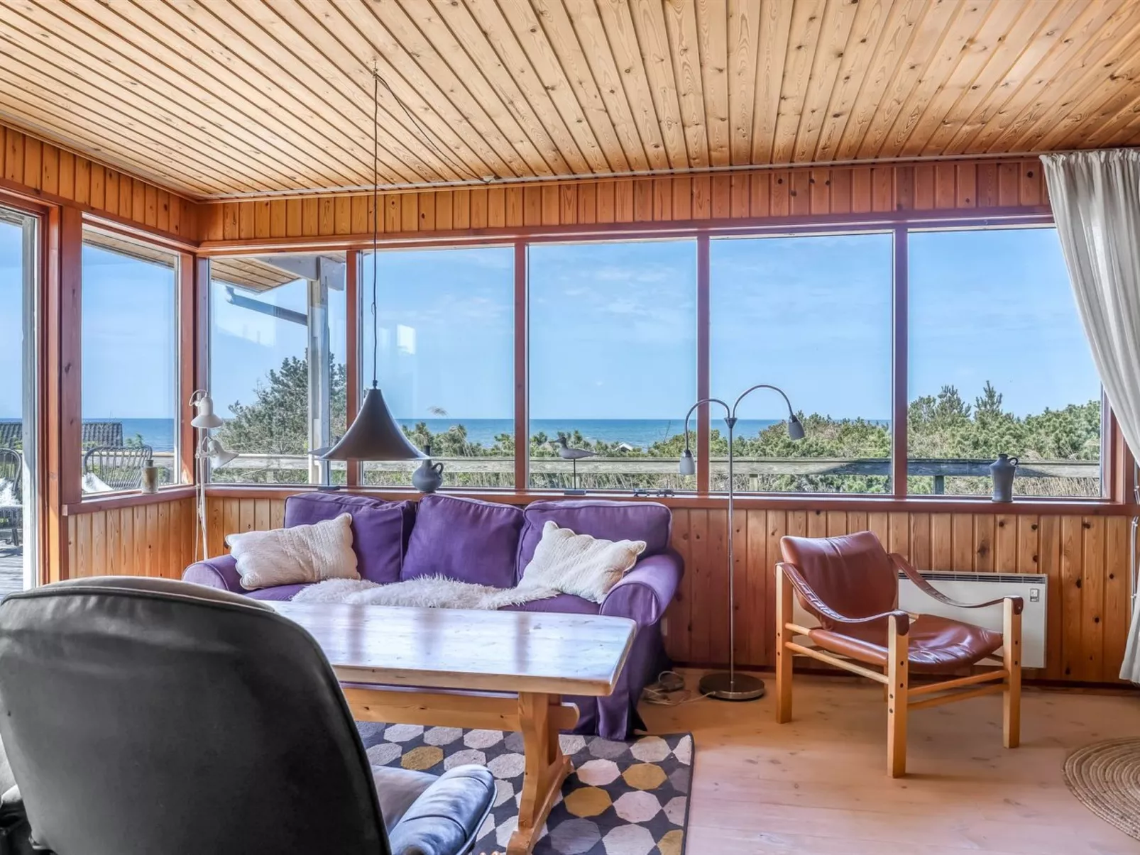 "Frender" - 150m from the sea-Drinnen