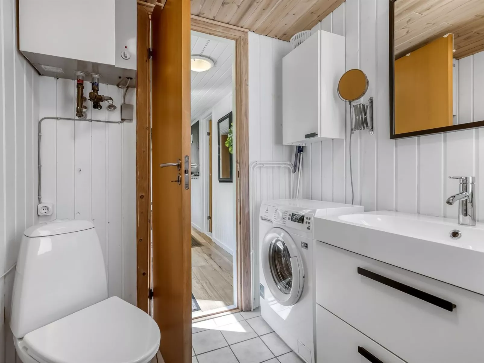 "Tellervo" - 1.5km from the sea-Drinnen