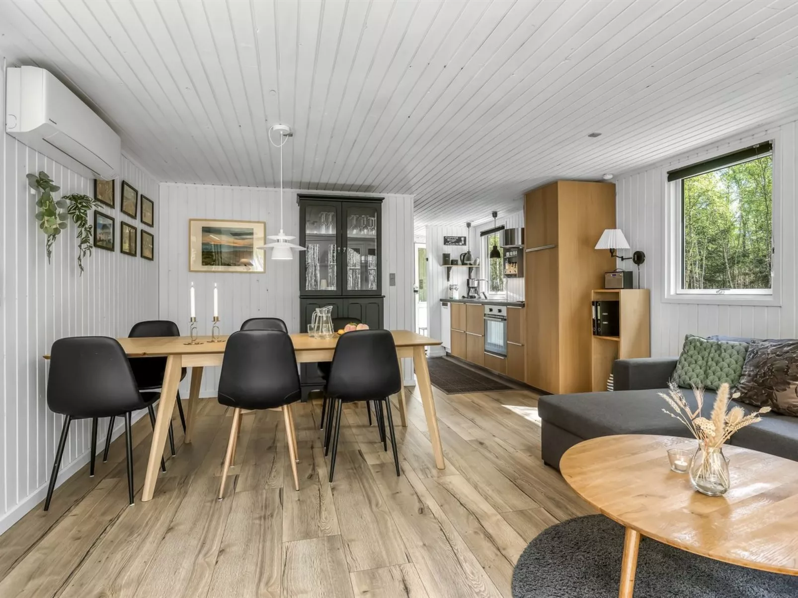 "Tellervo" - 1.5km from the sea-Drinnen