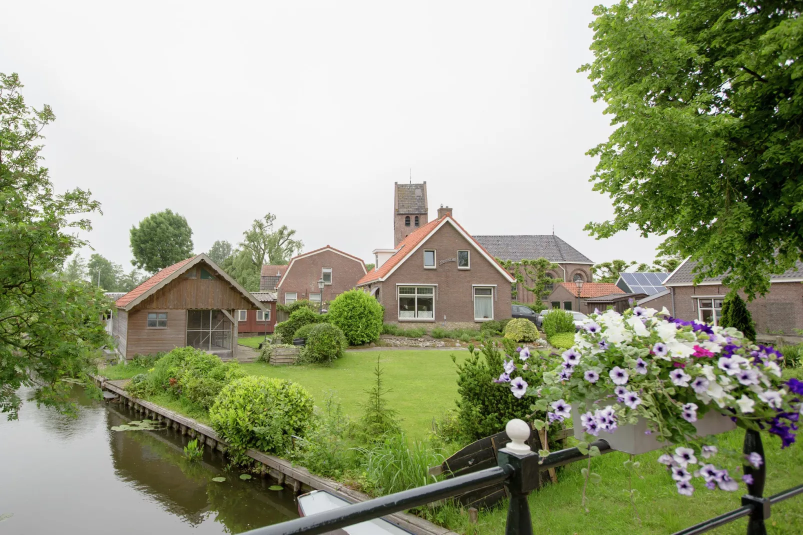 De Goudsbloem-Areas summer 1km
