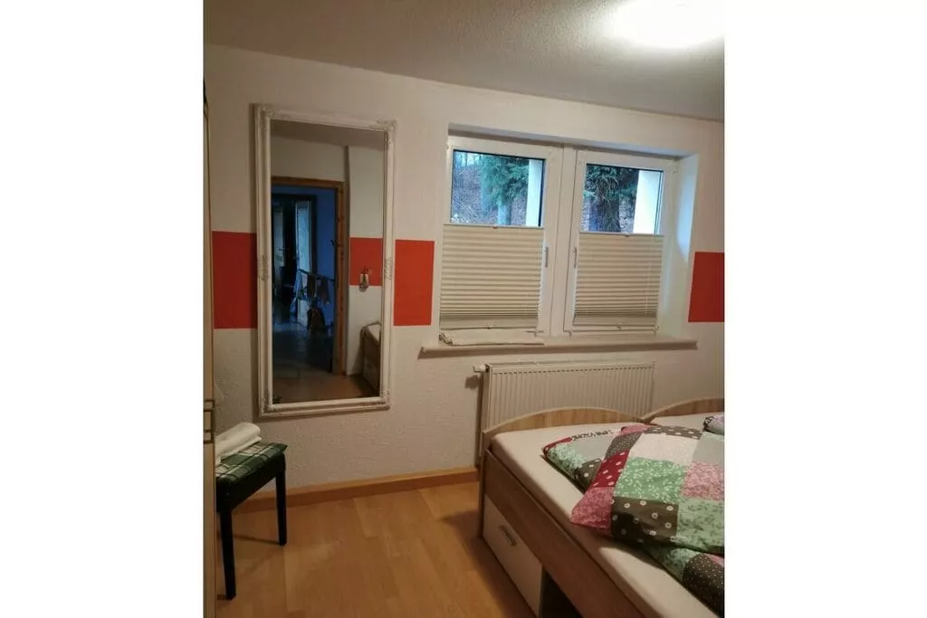 180603-Bedroom