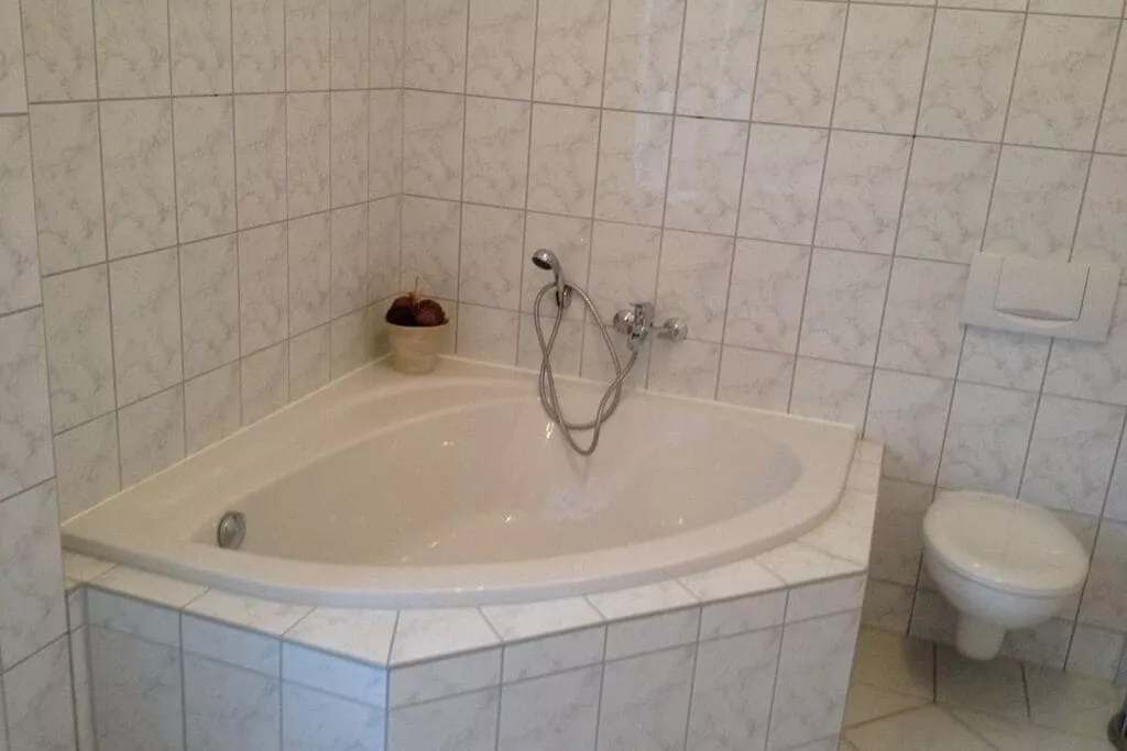 270236-Badezimmer