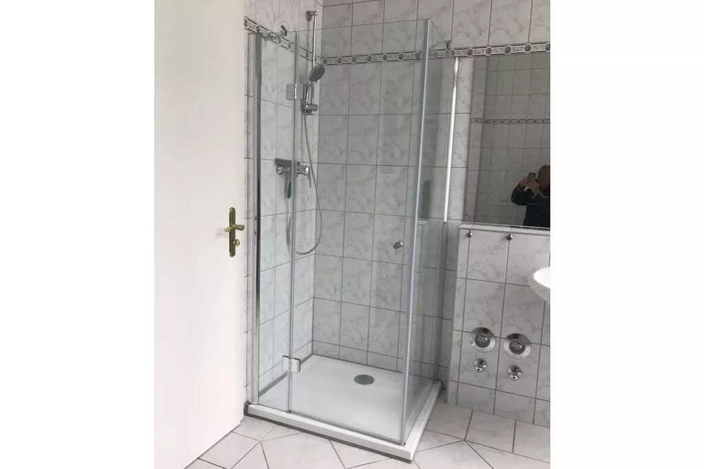 270236-Badezimmer