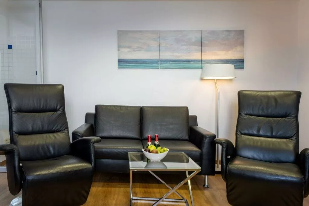 348236-Living room