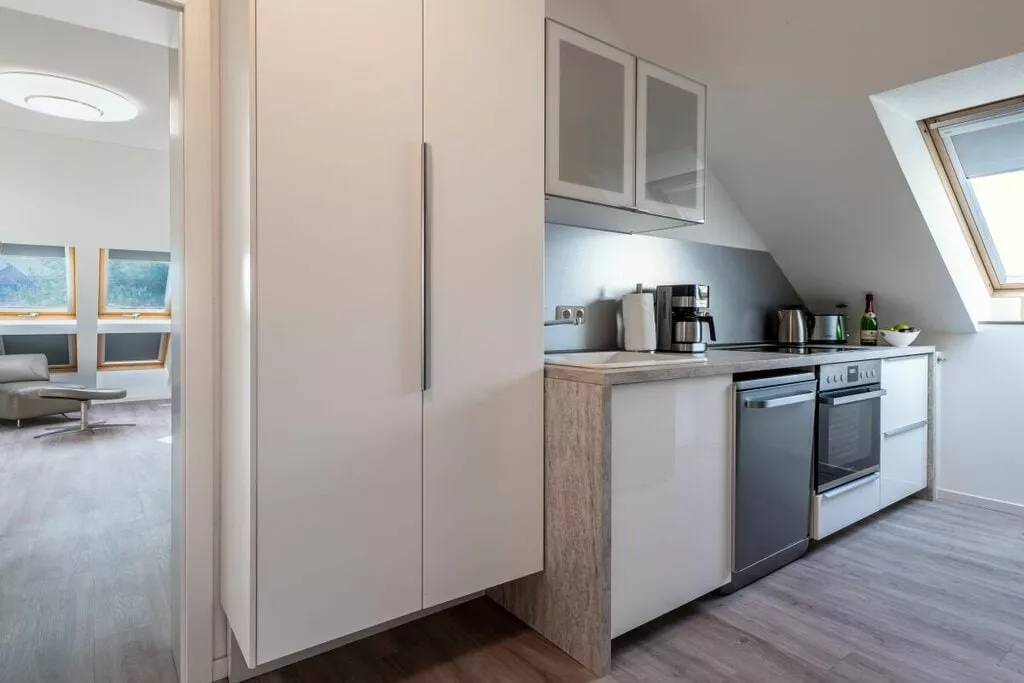 404299-Kitchen
