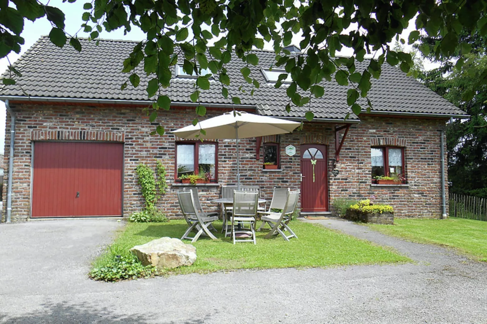 La Clé des Fagnes-Exterior summer