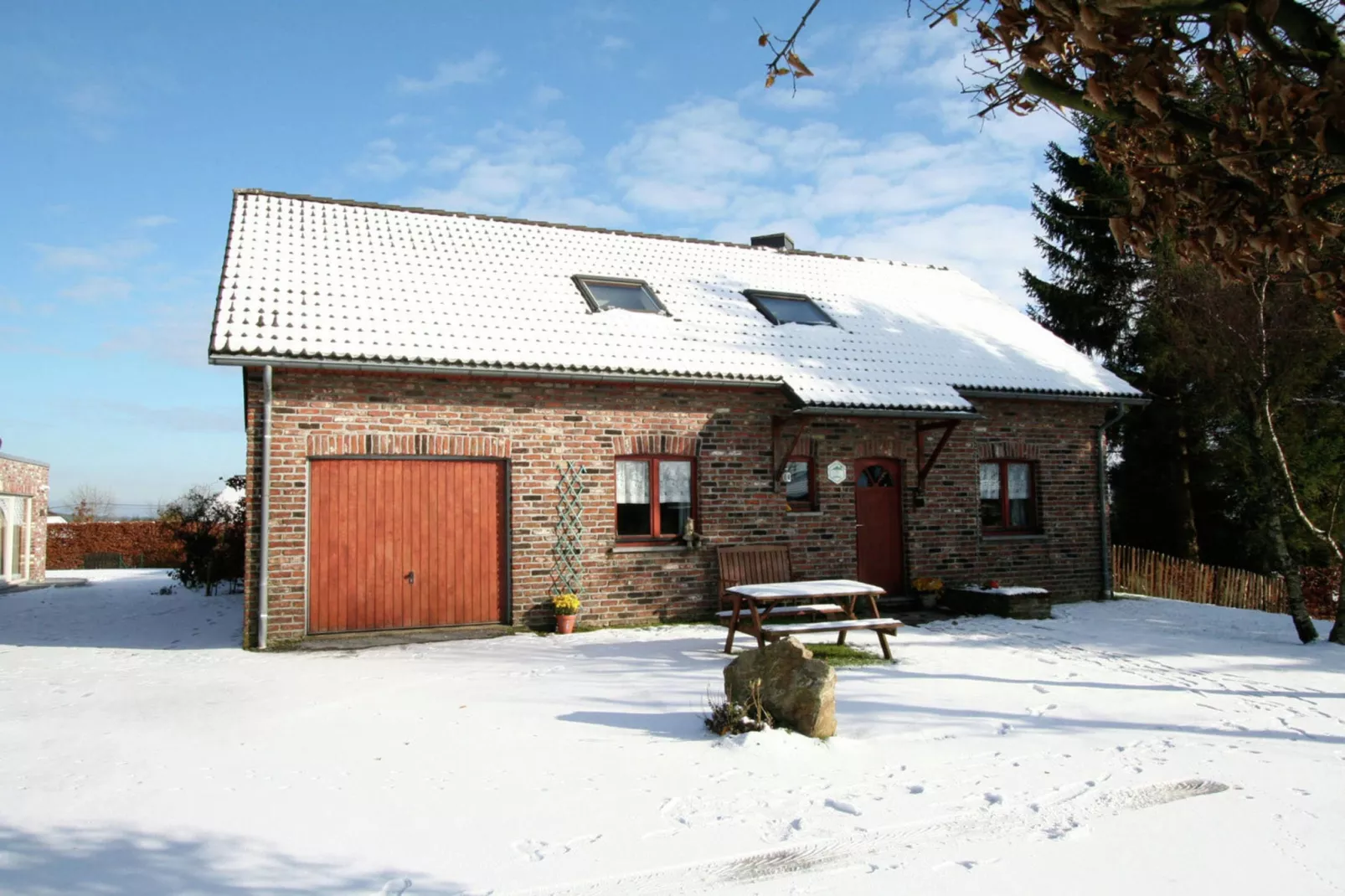 La Clé des Fagnes-Exterior winter