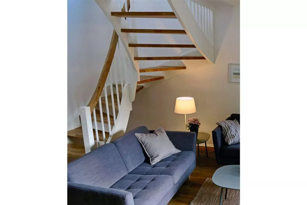 169612-Living room