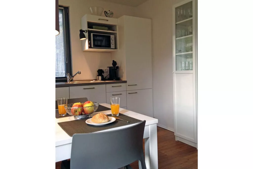 169612-Dining room