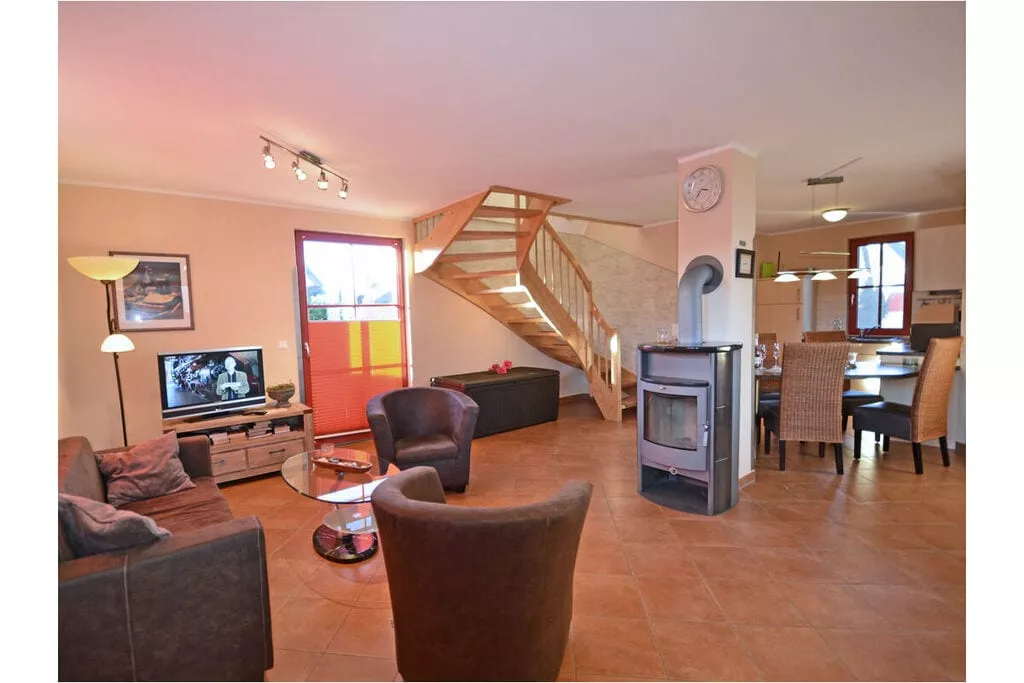 165020-Living room