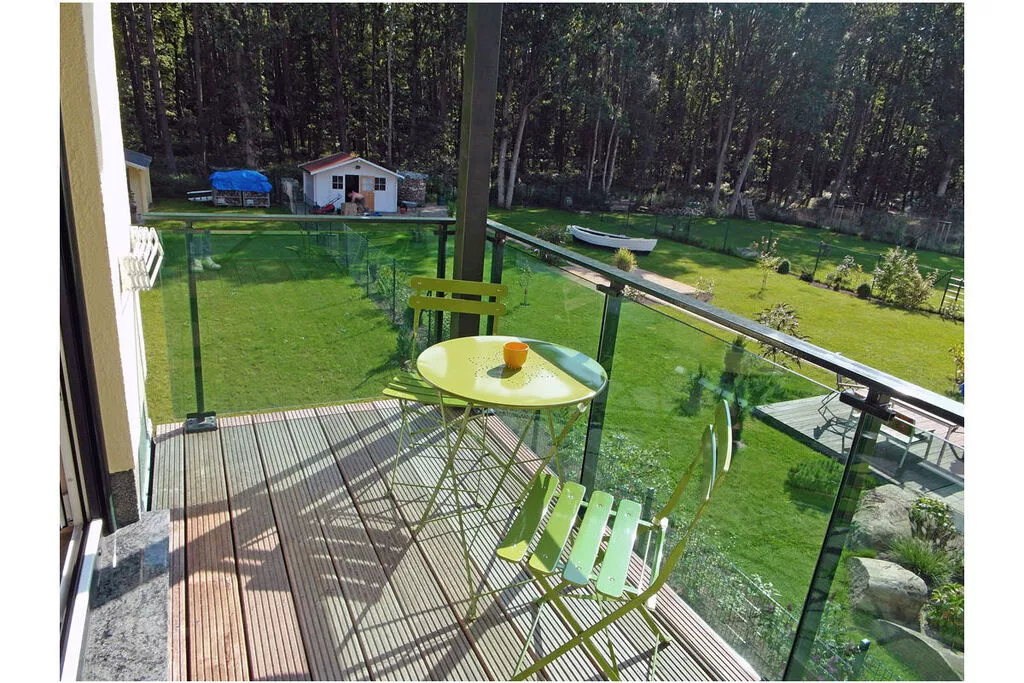 259547-Terrace balcony