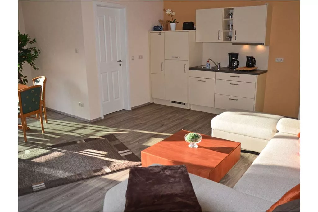 259547-Living room