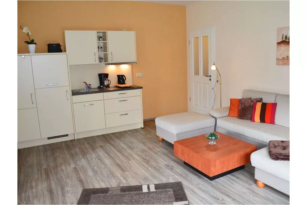 259547-Living room
