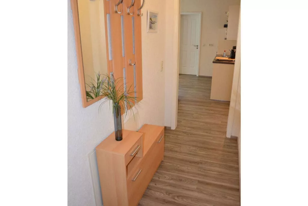 259547-Bedroom